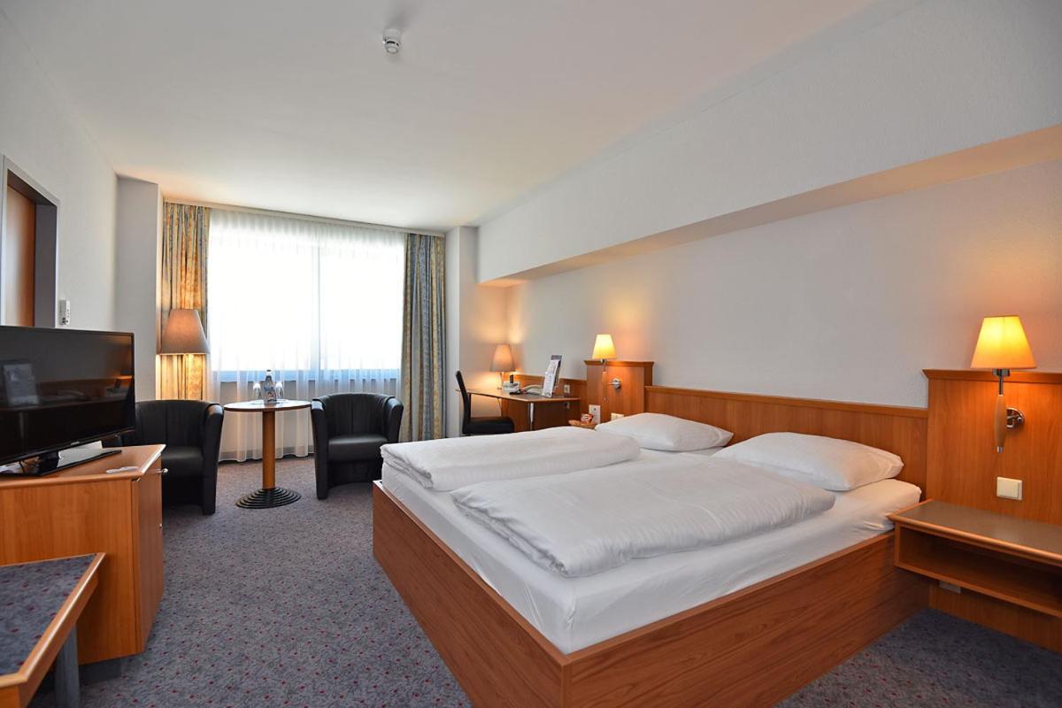 City Hotel Suhl Buitenkant foto
