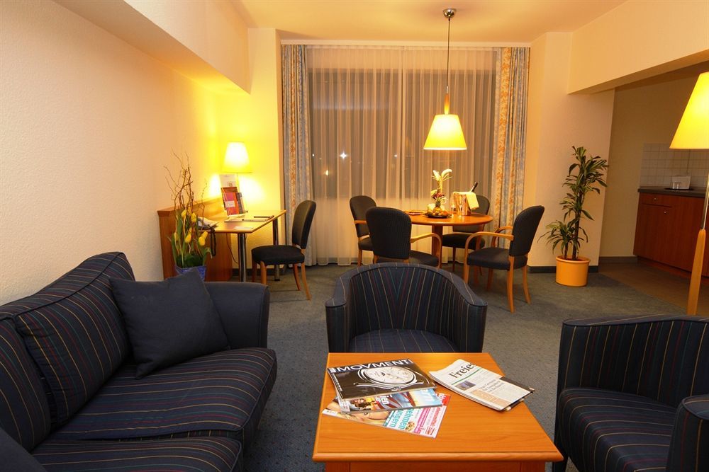 City Hotel Suhl Buitenkant foto