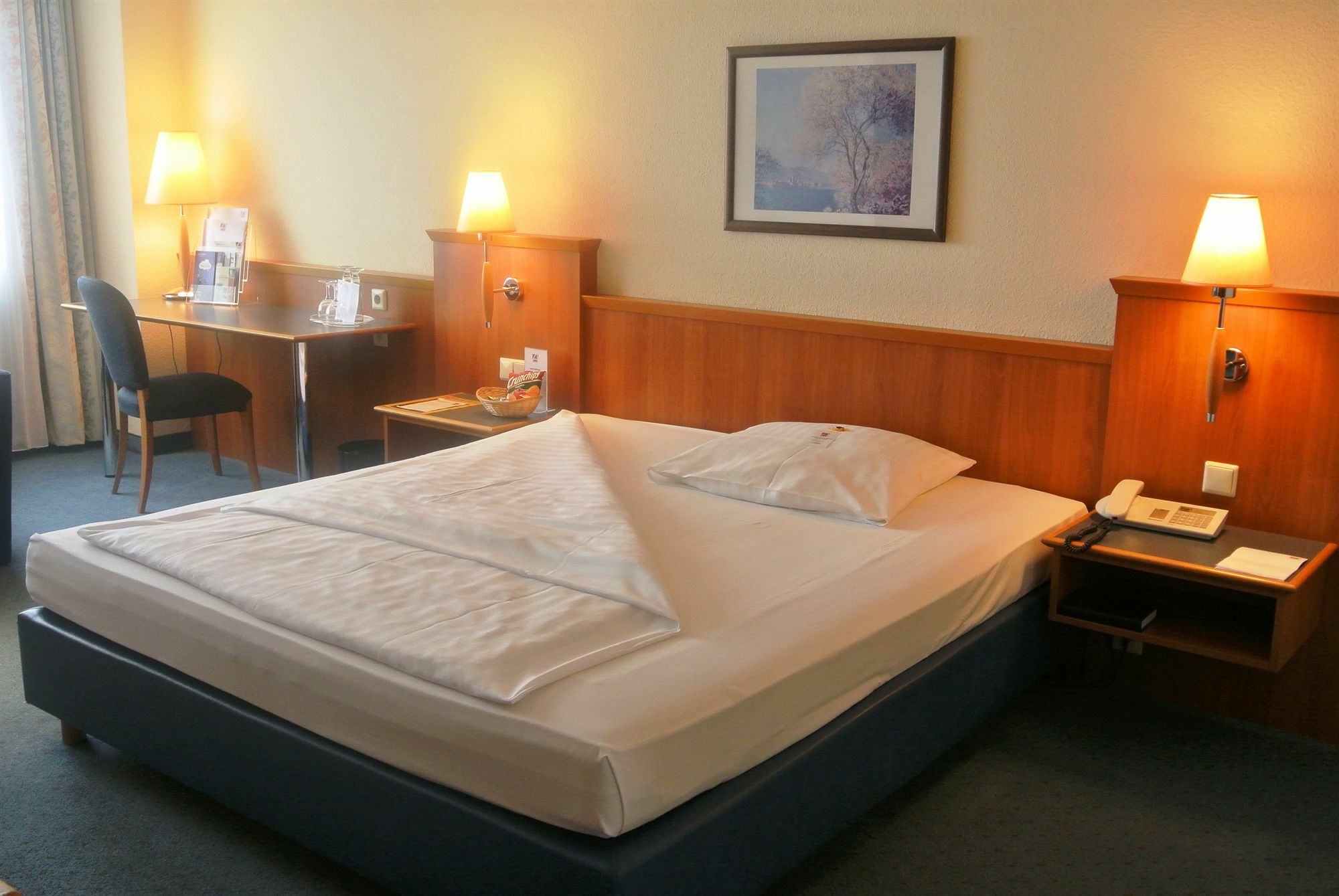 City Hotel Suhl Buitenkant foto